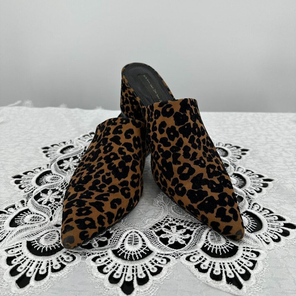 Steve Madden Cheetah Fabric pointed toe heeled slip on Mules SIze 7.5, SELMO1S1